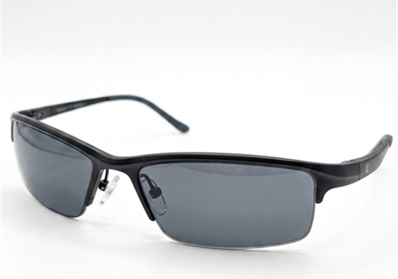 eleven//eyewear 1104-03 schwarz
